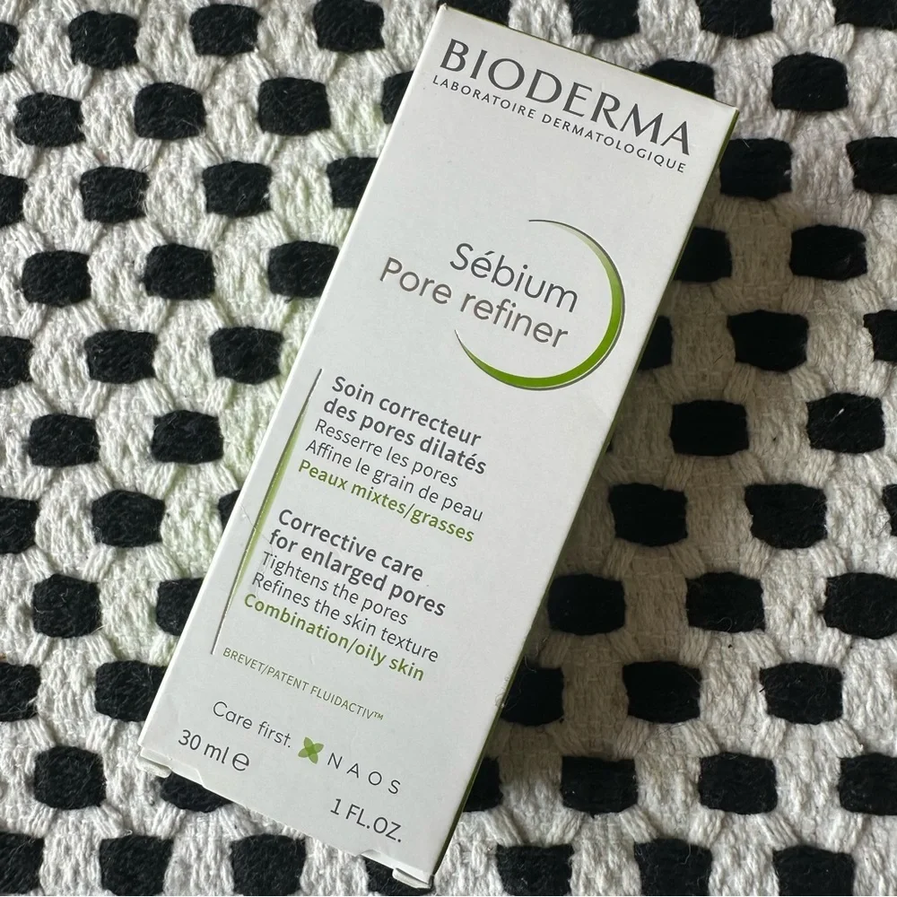 Bioderma NEW Sebium Pore Refiner 1 fl oz30 ml. Acne & Blemish Treatment Exp 3/26